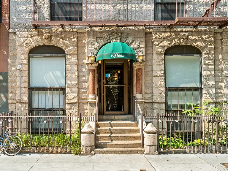 15 Jones St #1B — Photo 20