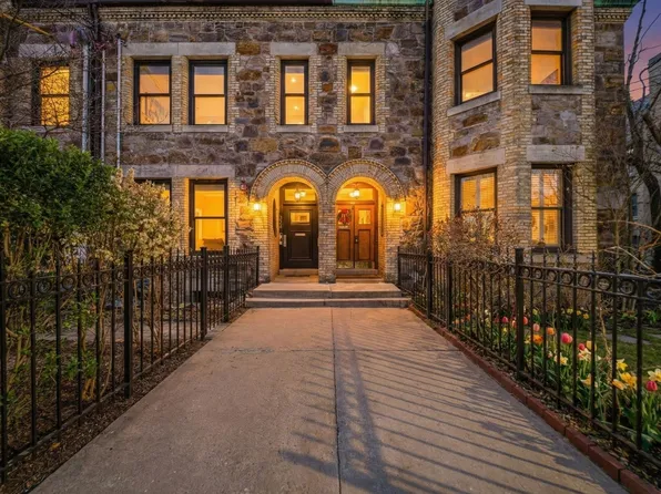 324 Tappan St #Penthouse, Brookline, MA 02445