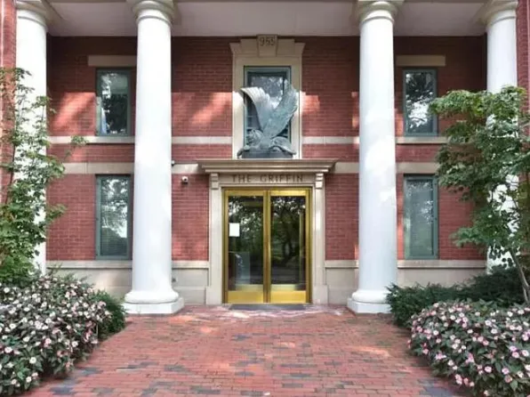 955 26th St NW APT 606, Washington, DC 20037