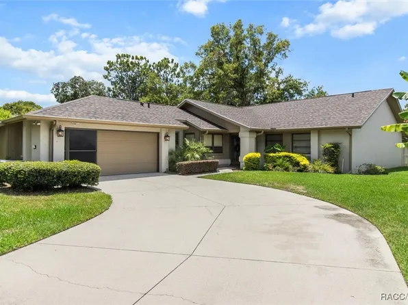 50 S Masters Dr, Homosassa, FL 34446