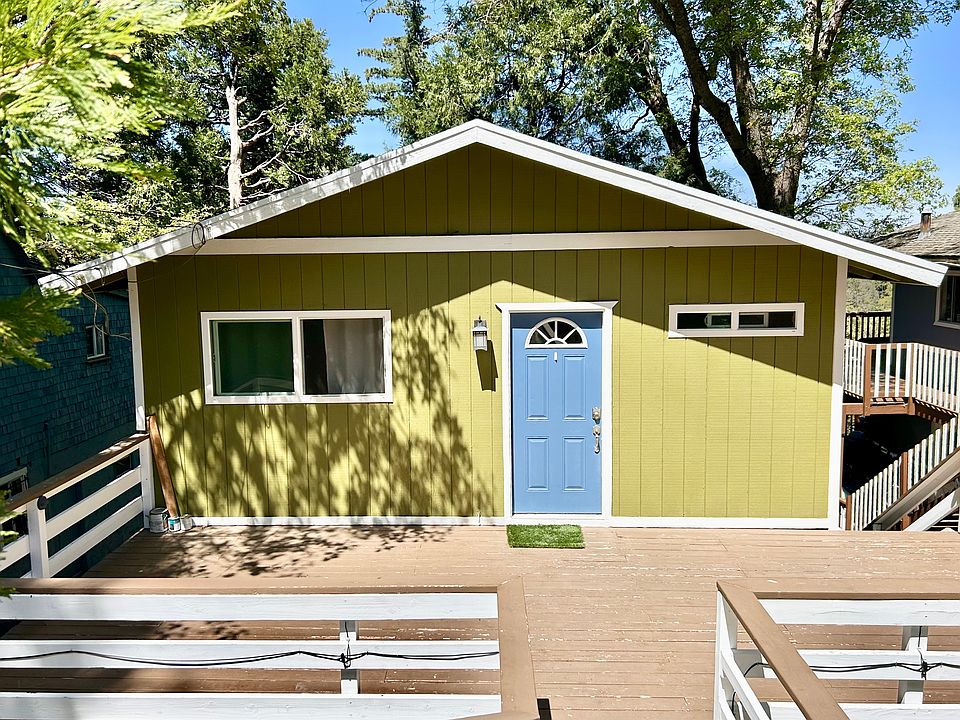 1st image of 26388 Lake Forest Dr