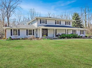 4 Wilderness Rd, Saint James, NY 11780