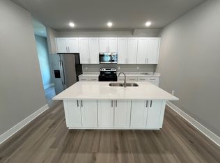 The Purple Rail Townhomes, Stephenville, TX 76401