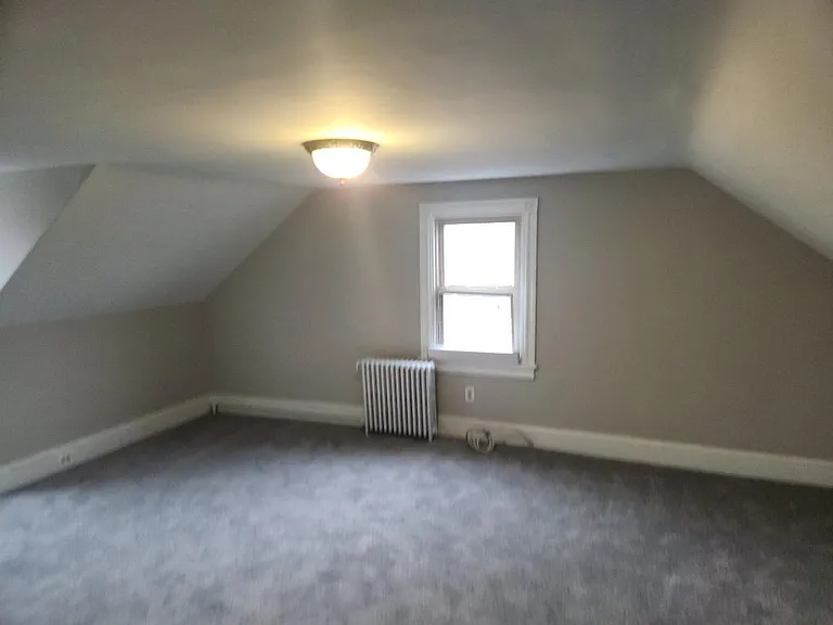 Fourth bedroom 3rd floor