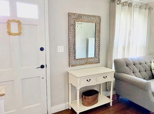 652 W 21st St, Holland, MI 49423