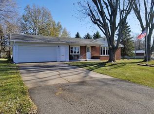 1519 N Apple Ave, Marshfield, WI 54449