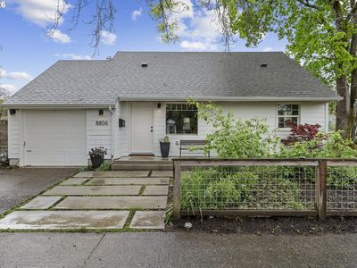 8806 SE Taylor St, Portland, OR, 97216