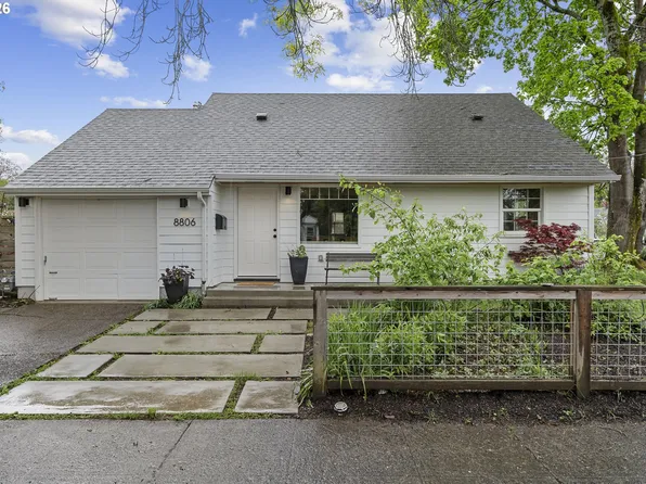 8806 SE Taylor St, Portland, OR 97216