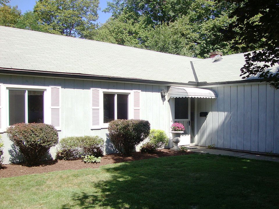 1st image of 4312 W 197th St