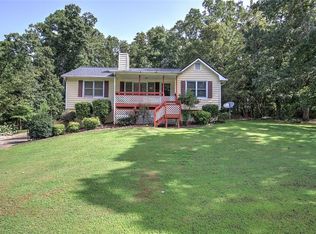 15 Azalea Dr SE, Cartersville, GA 30121