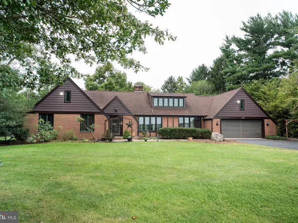 136 Ellisdale Rd, Allentown, NJ 08501