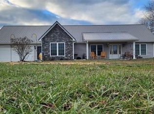 1279 Cruse Rd, Hodgenville, KY 42748