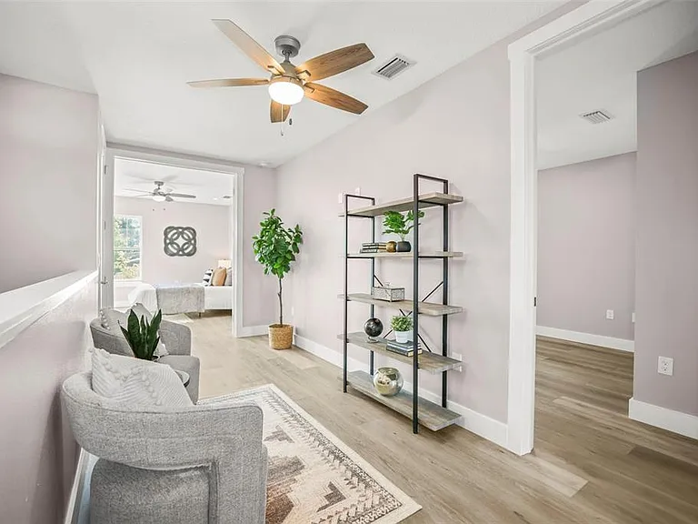 3259 Emerson Ave S — Photo 12