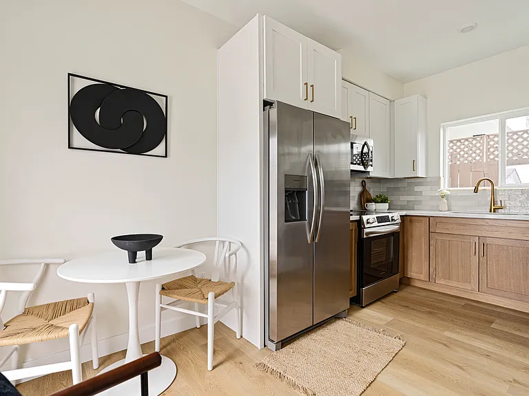 1953 Emerald St #4 — Photo 15