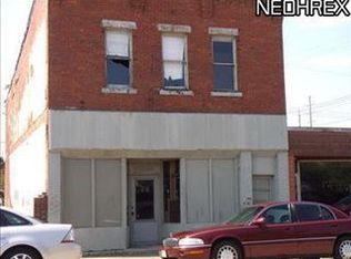 648 W Tuscarawas Ave, Barberton, OH 44203