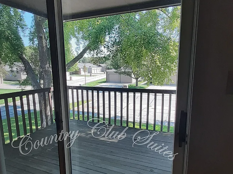 1200 Hespe Dr — Photo 8