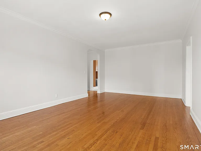 6 Highland St #B2 — Photo 11