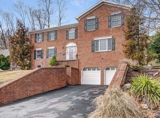 182 Forest Hill Rd, West Orange, NJ 07052