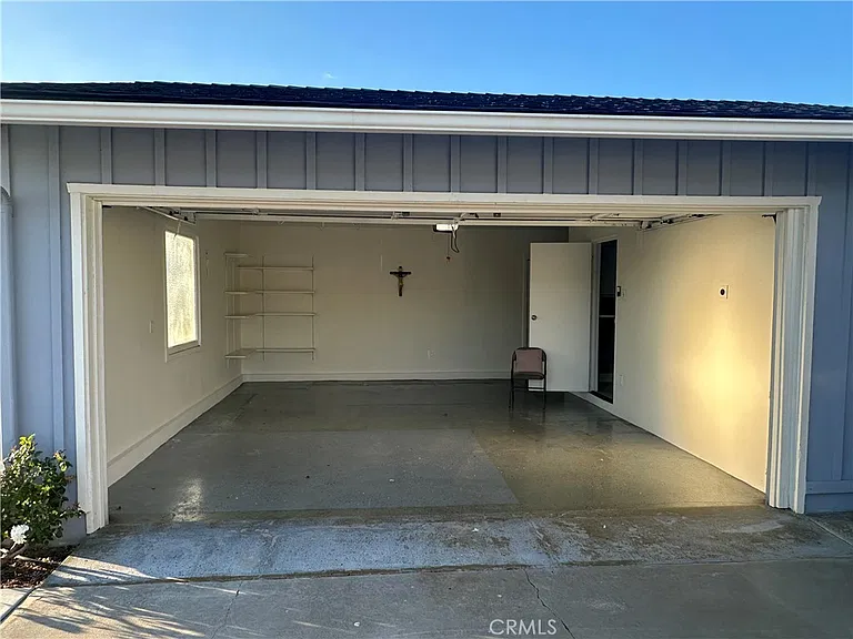 16400 Dana Cir — Photo 18
