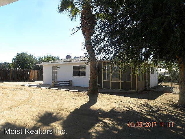 1st image of 244 W Avenue L