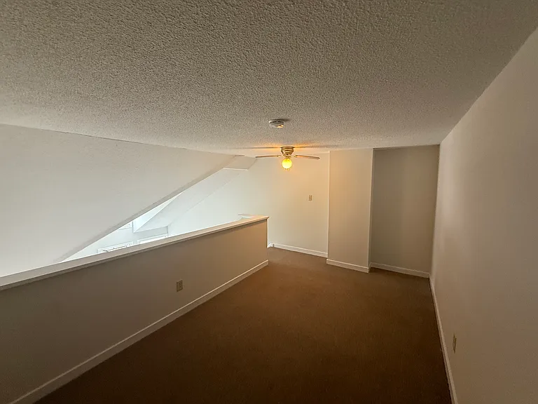 105 Tremont Ave #C — Photo 14