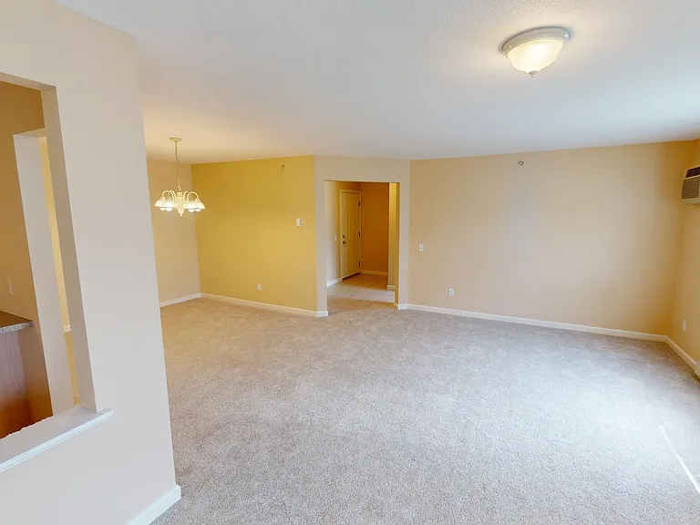 3635 Indian Run Dr #5 — Photo 6