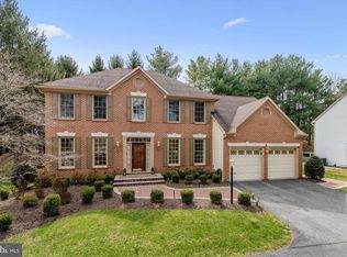 15 Castlewall Ct, Lutherville Timonium, MD 21093
