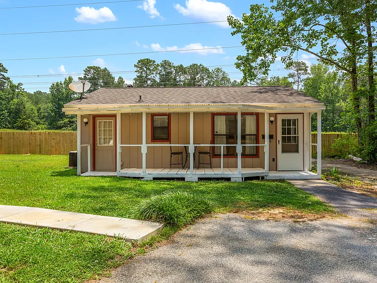 931 Highway 92 N — Photo 48