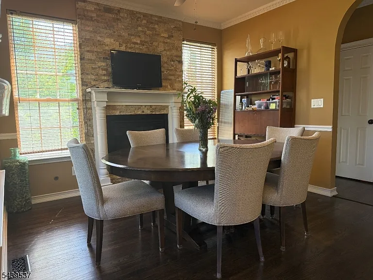 21 Haddenford Dr — Photo 36