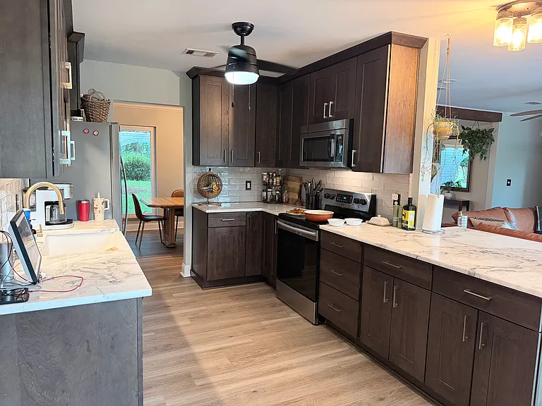 470 Riola Pl — Photo 12