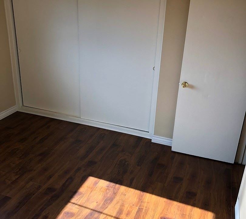 1st image of 1026 Larch St APT 18