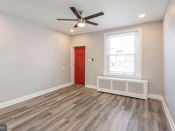 4th image of 2012 Newcomb St