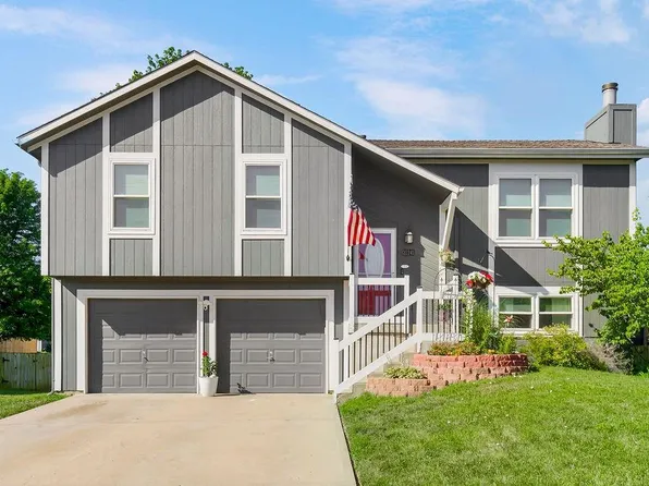 31241 W 172nd Ter, Gardner, KS 66030