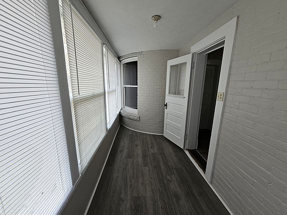 4th image of 1704 2nd St #4