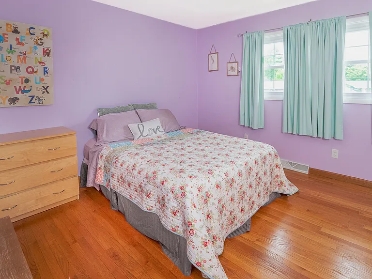 4201 E Cambridge Dr — Photo 20