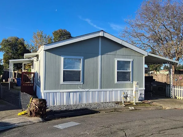 55 Alfaro Ct, Rohnert Park, CA 94928