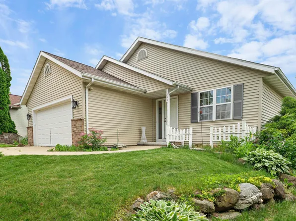 544 Berwick Dr, Sun Prairie, WI 53590