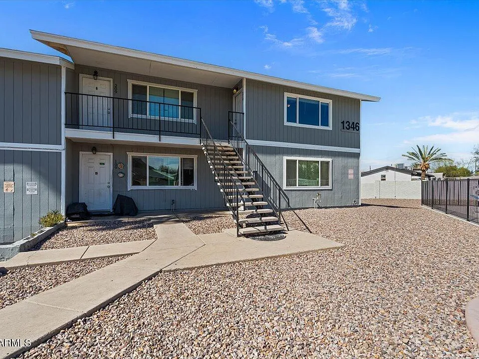1346 E Mountain View Rd #201