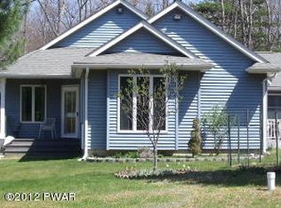 217 Marcel Dr, Dingmans Ferry, PA 18328