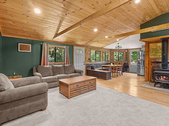 5th image of 12 Juniper Rd