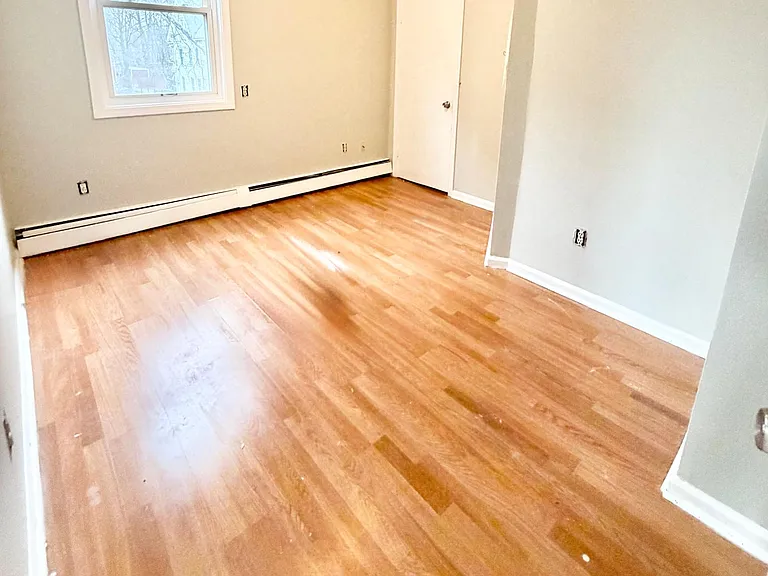 170 Sherman Ave #2 — Photo 5