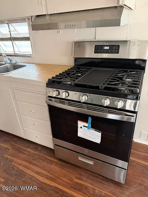 2 bed, 280 sqft, $1,200 — Photo 4