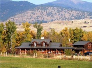 48 Wolf Creek Rd, Winthrop, WA 98862