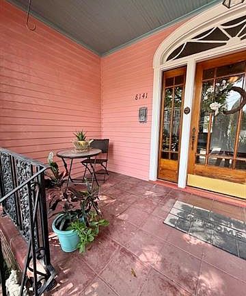 2nd image of 8141 Freret St