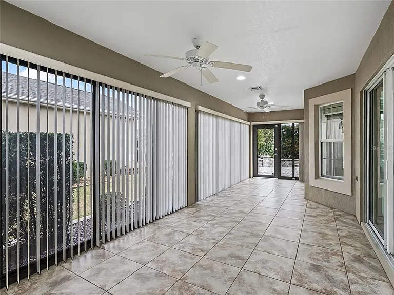 3556 Mistletoe Ct — Photo 51