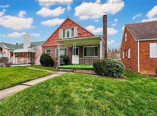 1852 Enslow Blvd, Huntington, WV 25701