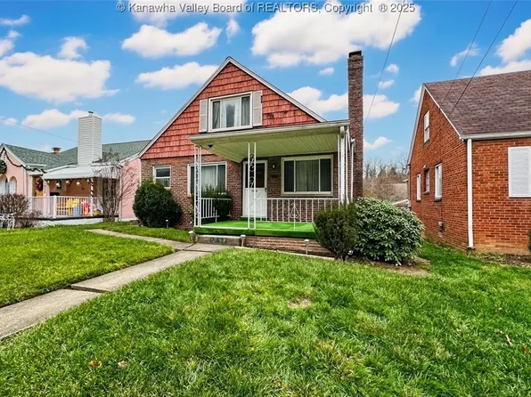 1852 Enslow Blvd, Huntington, WV 25701