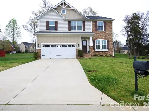 338 Lorraine Rd, Fort Mill, SC 29708