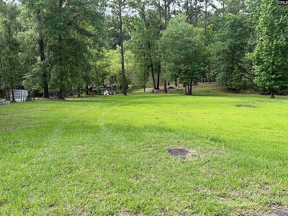 3rd image of 2665 Rolling Hills Rd