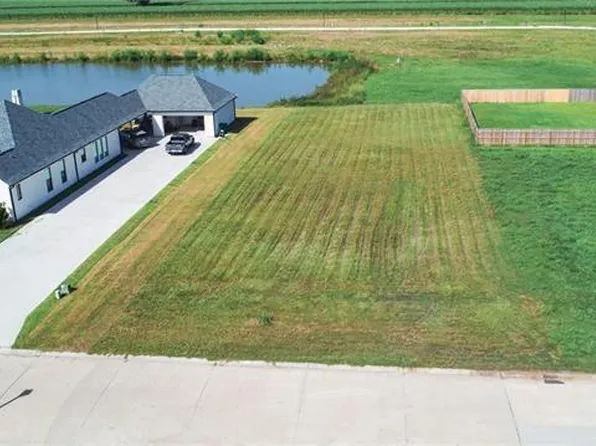 2471 E Bellevue Lakes Dr, Paulina, LA 70763